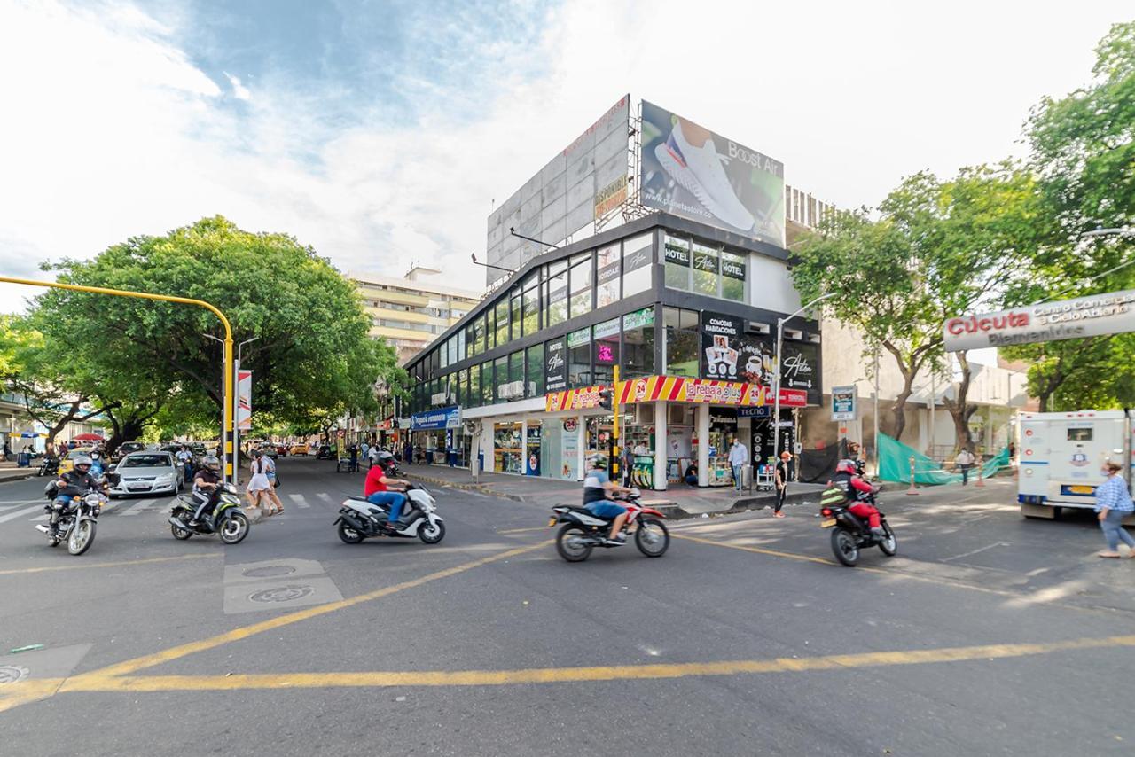 Hotel Ayenda Aston 3*